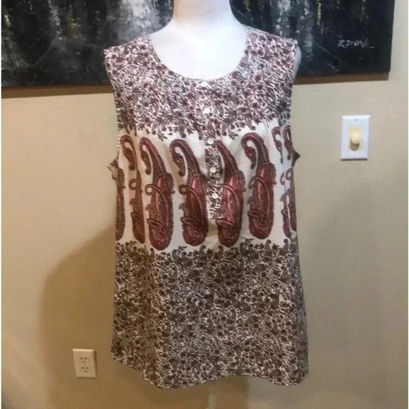 Croft & Barrow Round Neck Paisley Sleeveless Side Slit Button Front Top-XL - Picture 1 of 12